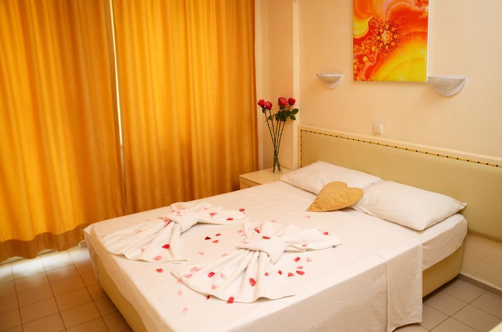 Elysium Hotel Marmaris Bagian luar foto